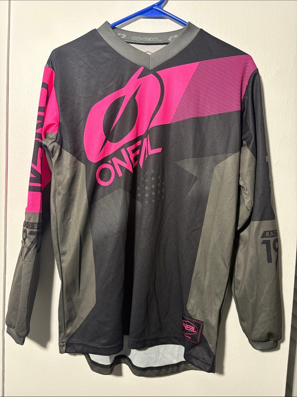 Youth XL Long Sleeve Jersey - Black & Hot Pink